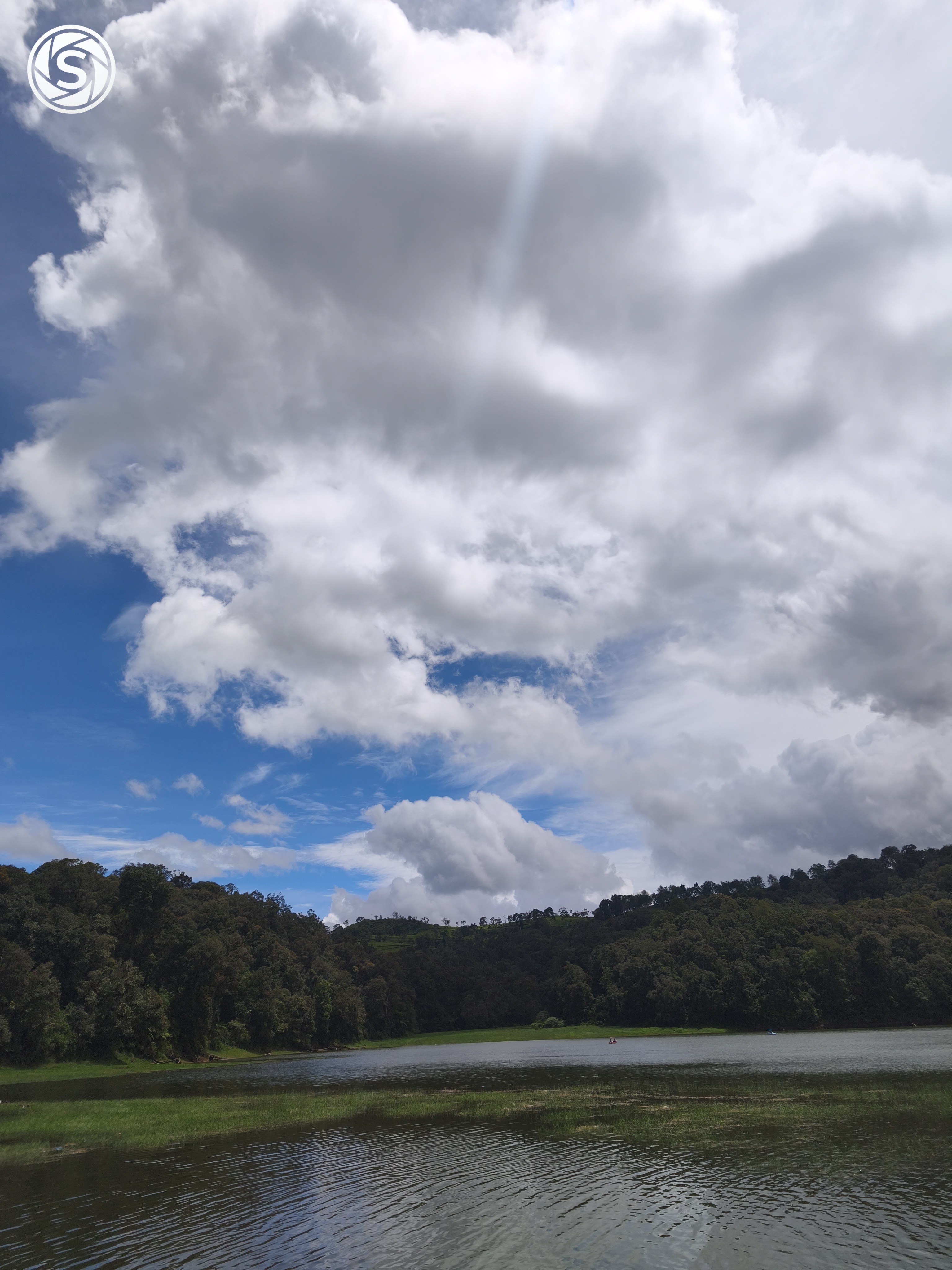 Alam Indah - foto oleh Ilyas Alhafiz di PictStock