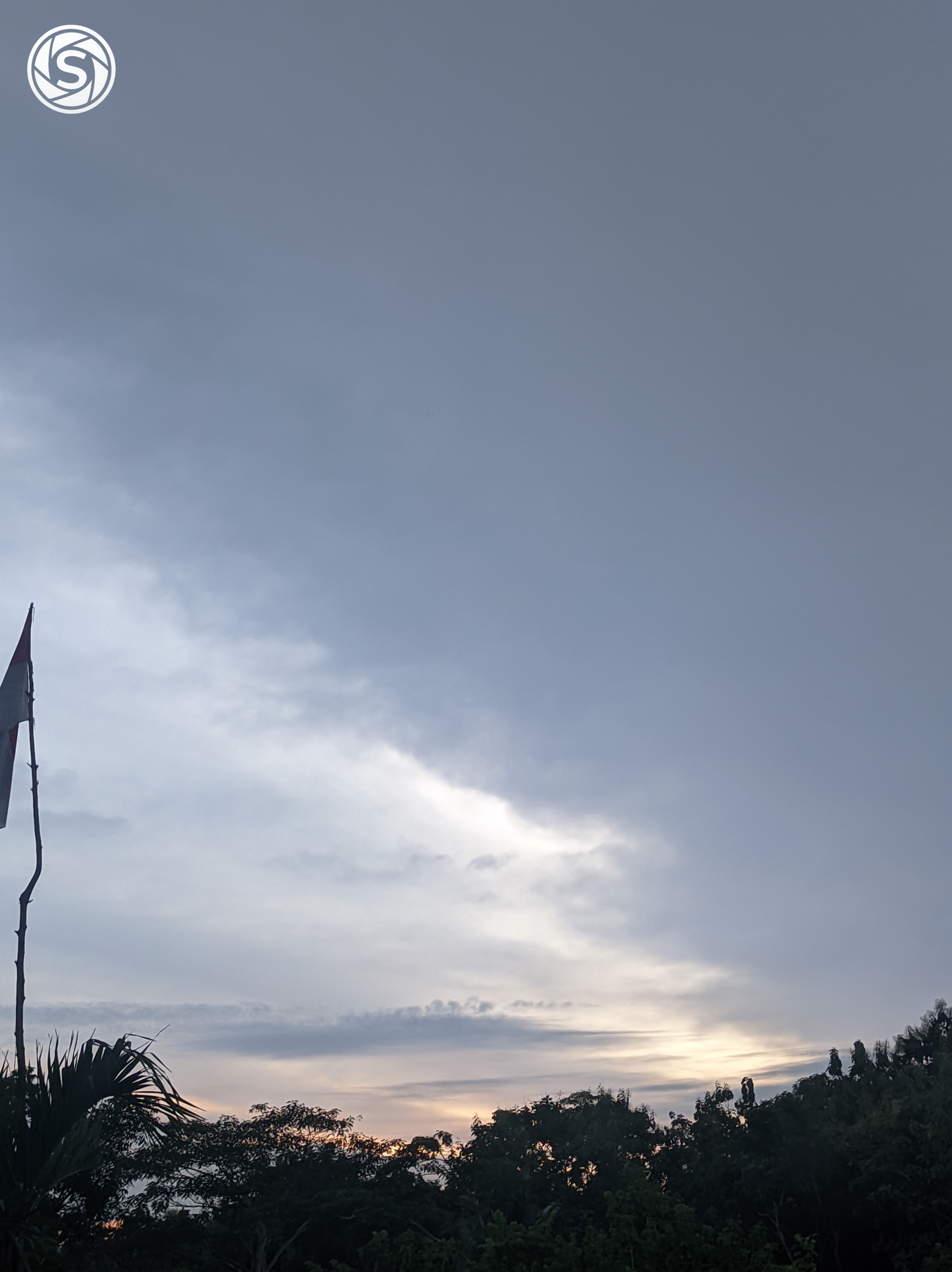 Pemandangan di sore hari - foto oleh Muhammad Abi Khasan di PictStock